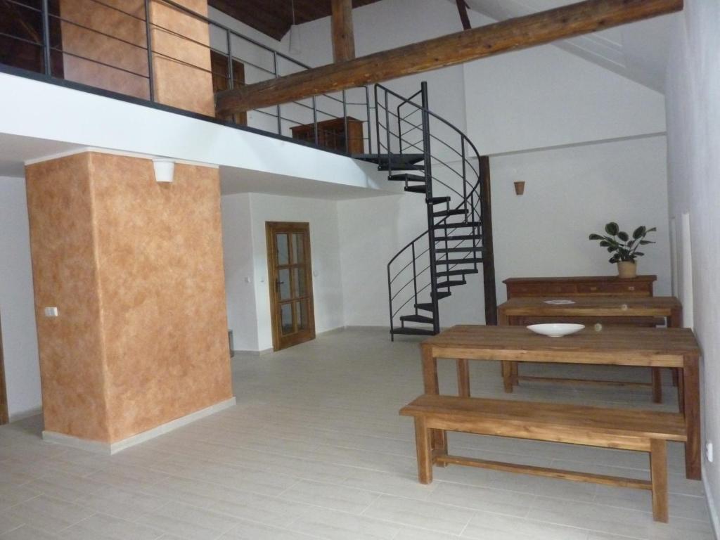 Holubník statečných žen králových Hotel Luže Quarto foto